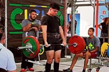 Foto - Honra e Dedicação: Nossos Atletas de Powerlifting Brilham em Mongaguá-SP! 