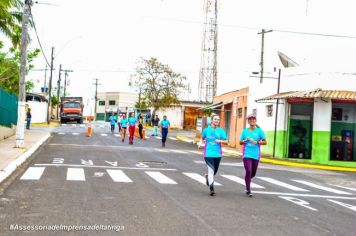 Foto - 1º Corrida Treino Outubro Rosa