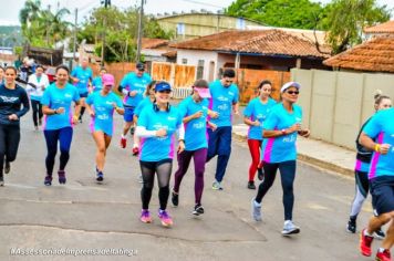 Foto - 1º Corrida Treino Outubro Rosa