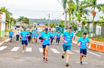 Foto - 1º Corrida Treino Outubro Rosa