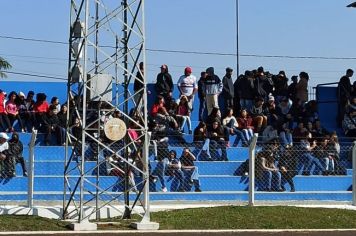DIRETORIA DE ESPORTE RECEBE ESCOLA INAH LOPES PARA DESENVOLVIMENTO DE ATIVIDADES DA GINCANA DO FOLCLORES