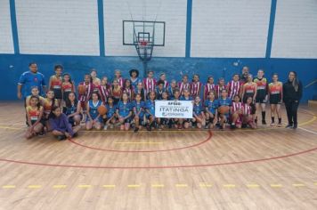 [MODALIDADE BASQUETEBOL FEMININO REPRESENTA ITATINGA EM AMISTOSO]