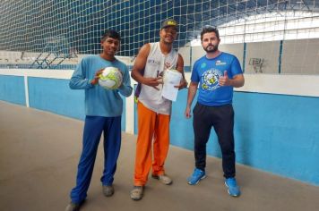 [DOAÇÃO DE MATERIAL ESPORTIVO EQUIPE MANCHESTE 15]