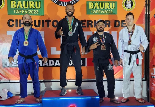 [MODALIDADE JIU-JITSU REPRESENTA ITATINGA EM CIRCUITO INTERIOR DE JIU-JITSU]